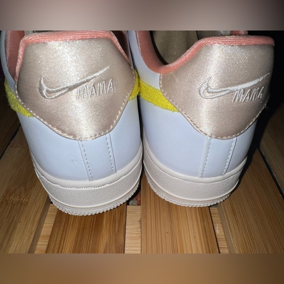 Nike Air Force 1  Low “Mama” - Picture 4 of 6